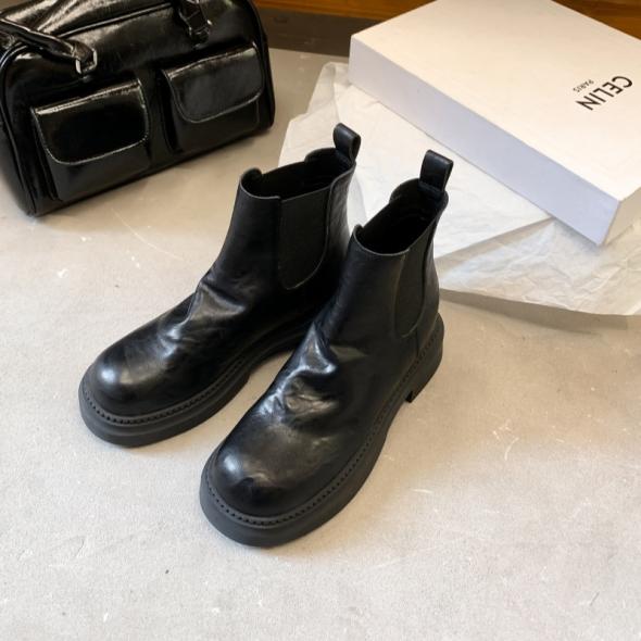 Black Patent Chunky Chelsea Boots  |  Womens Boots Boots Boots