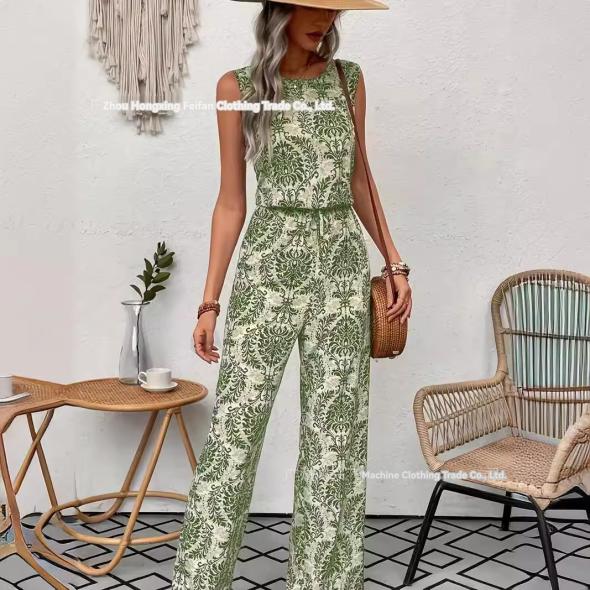 Green Floral Print Wide Leg Trousers  |  Womens Co-Ords Clothing Co-Ords