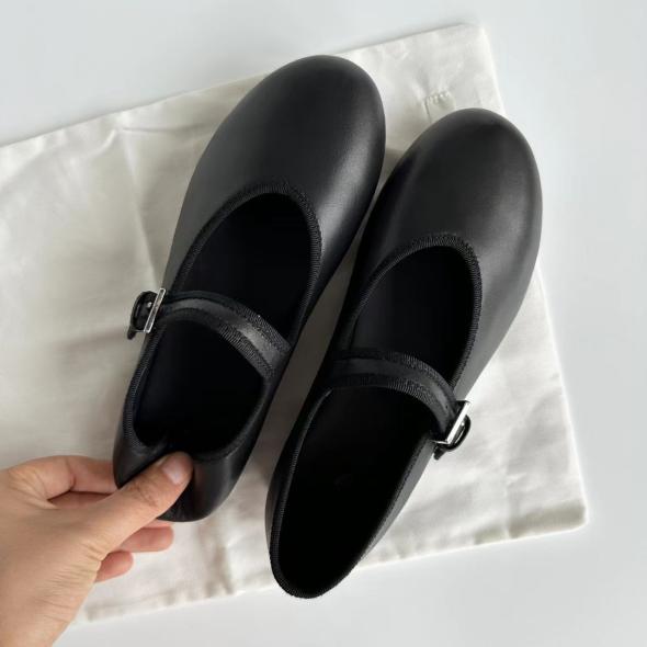 Black Leather-Look Mary Jane Shoes  |  Womens Flats Shoes Flats